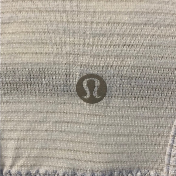 Lululemon tie back tank - Picture 2 of 3